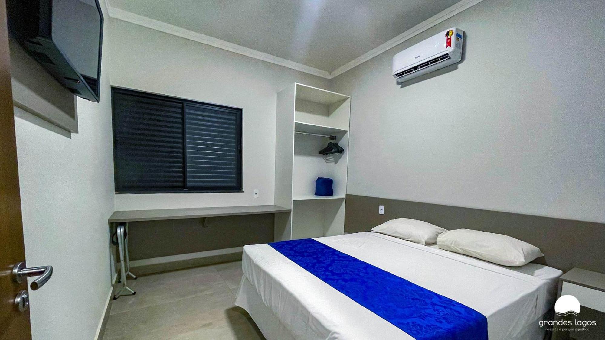 Grandes Lagos Resorts E Parque Aquatico Santa Clara d'Oeste Phòng bức ảnh