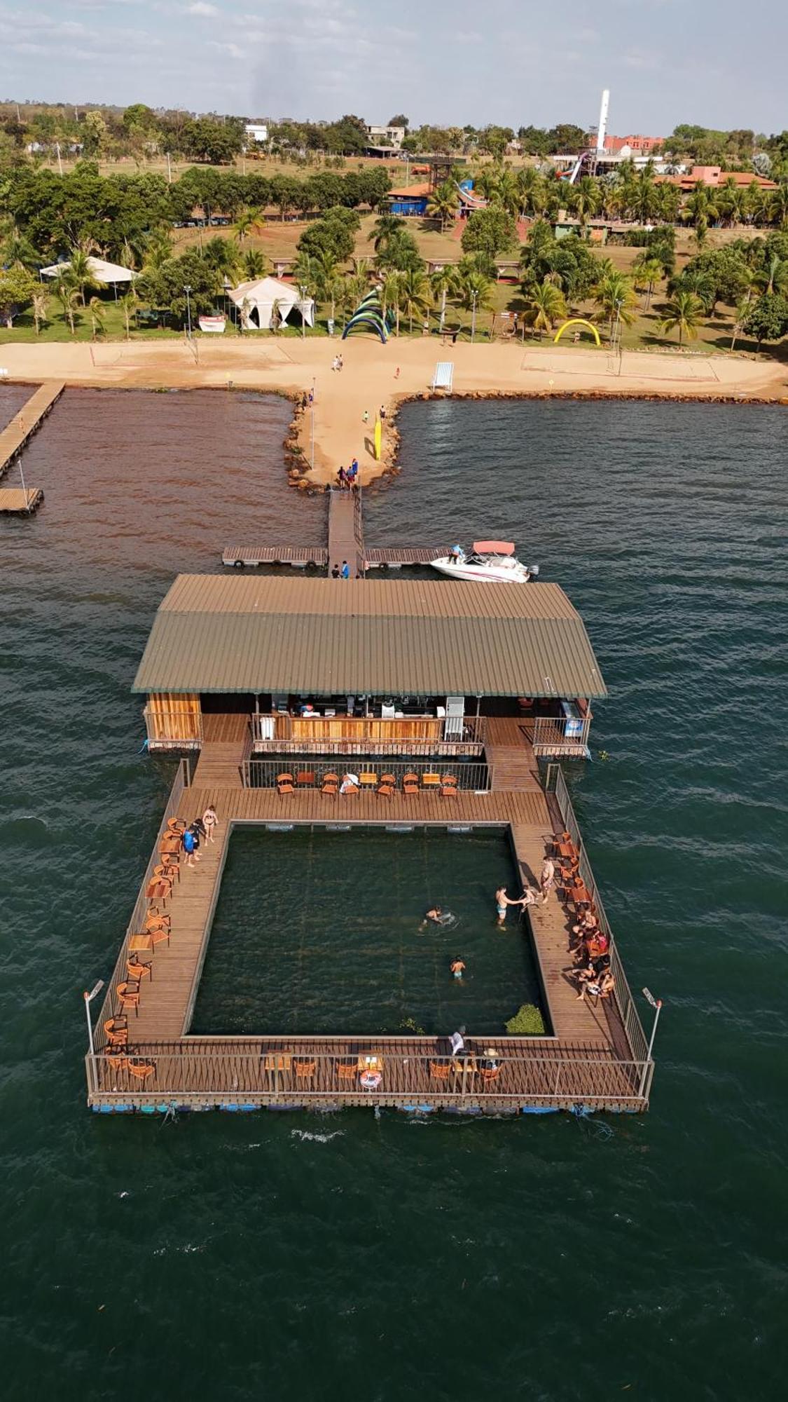 Grandes Lagos Resorts E Parque Aquatico Santa Clara d'Oeste Ngoại thất bức ảnh