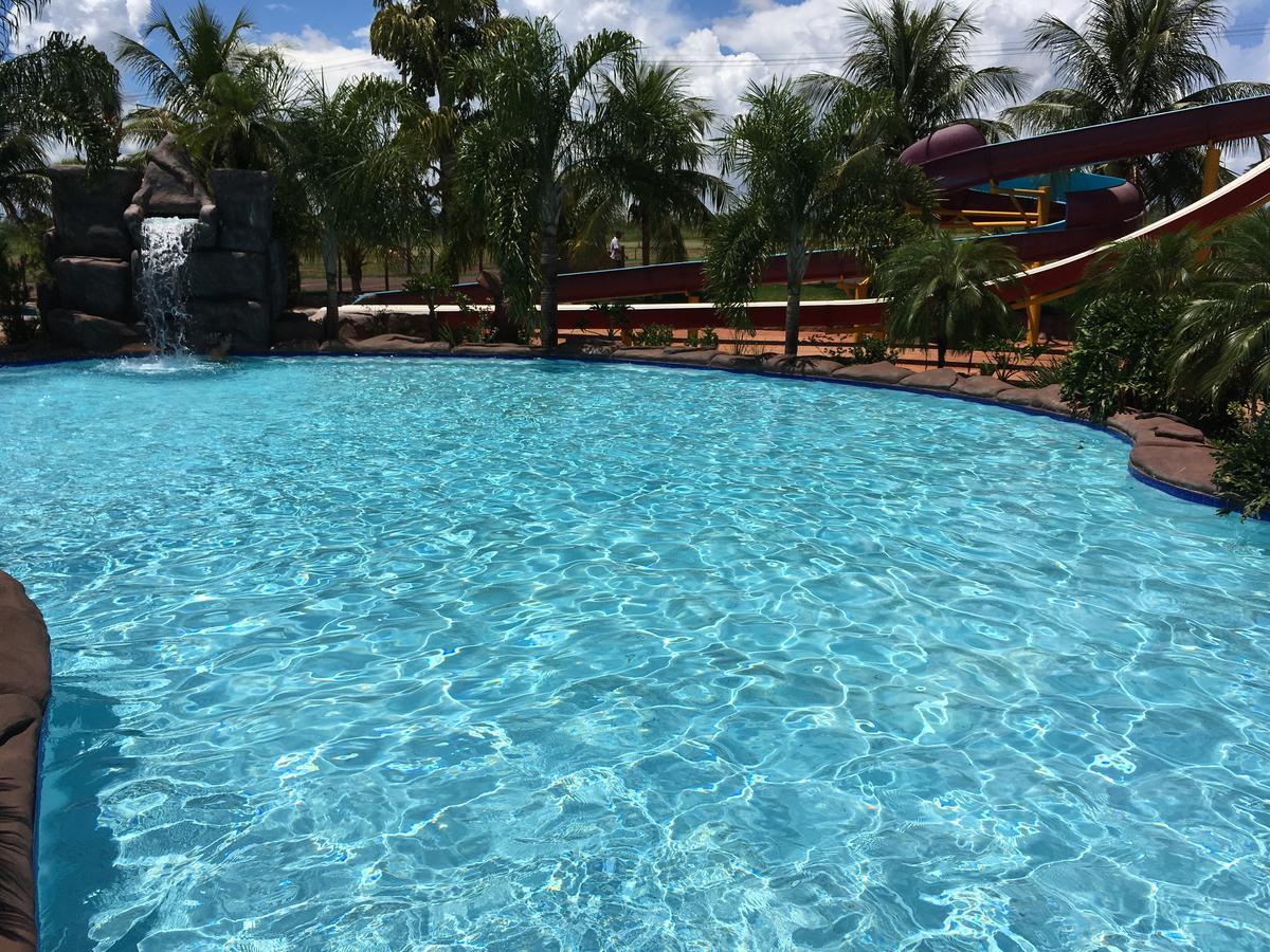 Grandes Lagos Resorts E Parque Aquatico Santa Clara d'Oeste Ngoại thất bức ảnh